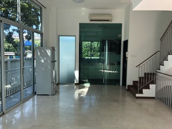 Westmont (D5), Terrace #170706422
